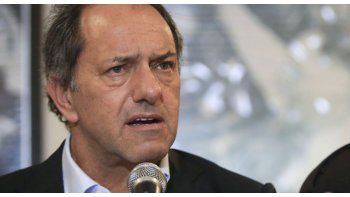 Sus declaraciones tienen como telón de fondo los anuncios de la ministra de Seguridad, Patricia Bullrich, quien tras una reunión que mantuvo con el presidente y la gobernadora de Buenos Aires, María Eugenia Vidal, afirmó a la prensa que se reforzará la presencia policial en el Gran Buenos Aires.