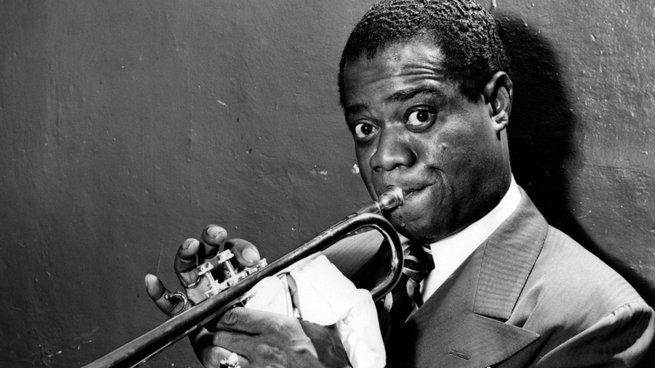 Louis Armstrong, trompetista considerado uno de los padres del Jazz