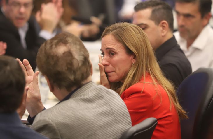 Victoria Tolosa Paz se quebró emocionalmente durante el debate en el plenario.