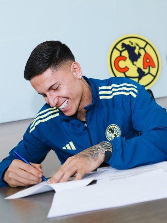 Brian Rodríguez sigue siendo jugador de las Águilas del América. El uruguayo renovó con el club de Coapa hasta 2029. Brian Rodríguez sigue siendo jugador de las Águilas del América. El uruguayo renovó con el club de Coapa hasta 2029.