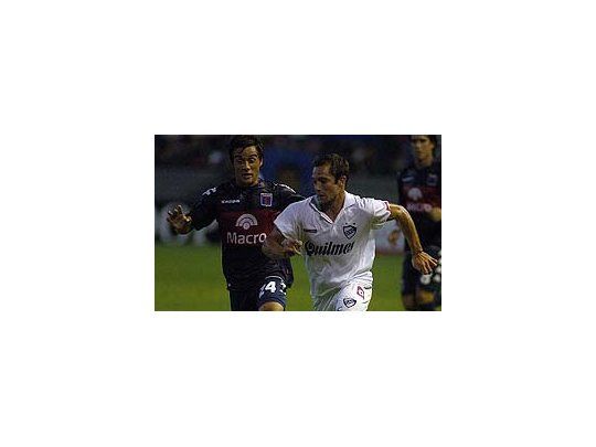 Tigre le ganó a Quilmes un partido clave en la lucha de ambos por mantener la categoría.