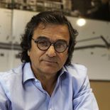 Luis Caputó eyectó a Frugoni de su Ministerio. Luis Caputó eyectó a Frugoni de su Ministerio.