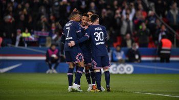 Imparables. Messi, Mbappé y Neymar son demasiado para las defensas francesas.