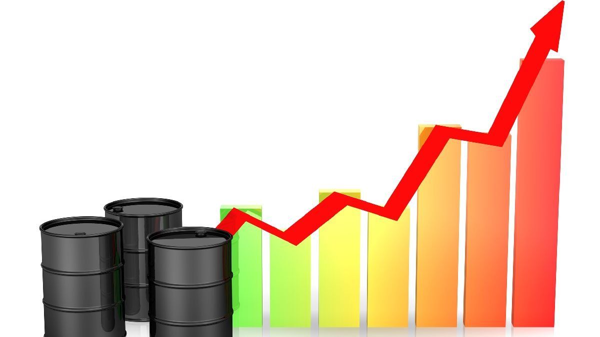 Brent oil hit a two-month high and traded at $ 84