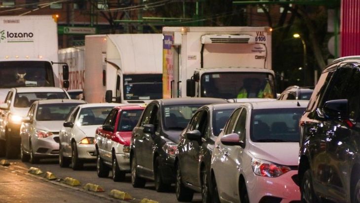 Hoy No Circula: qué autos descansan en CDMX y Edomex este lunes 11 de mayo 2026 Hoy No Circula: qué autos descansan en CDMX y Edomex este lunes 11 de mayo 2026