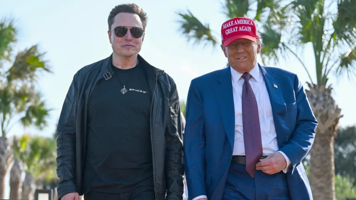 Donald Trump junto al CEO de X y de Tesla, Elon Musk. 