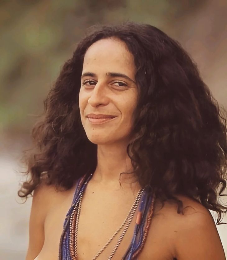 Maria Bethânia en su juventud, una estrella que marcó a varias generaciones. Maria Bethânia en su juventud, una estrella que marcó a varias generaciones.