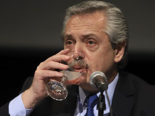 ALBERTO FERNÁNDEZ.jpg