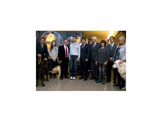 Cinco perros de la AFIP trabajarán con chicos autistas