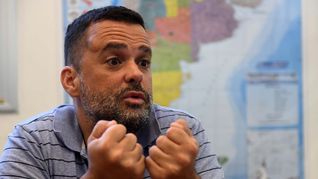 El coordinador nacional de la agrupación social Barrios de Pie, Daniel Menéndez.
