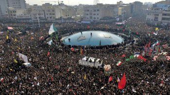 Desde el domingo pasado, las procesiones para despedir a Soleimani fueron masivas