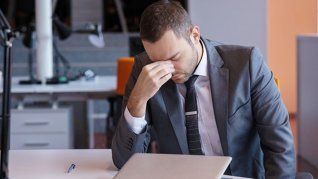 El estudio revela una dinámica inesperada: el CFO es percibido como la mayor amenaza interna para la permanencia del CEO. El estudio revela una dinámica inesperada: el CFO es percibido como la mayor amenaza interna para la permanencia del CEO.