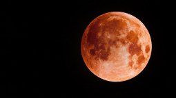 Eclipse: la&nbsp; Luna de Sangre podrá verse de madrugada en determinados puntos del país.&nbsp;