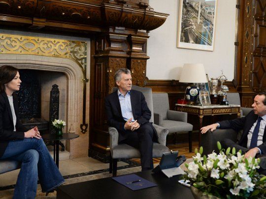 El presidente Mauricio Macri se reunió en su despacho de la Casa de  Gobierno, con los ministros de Salud y Desarrollo Social, Carolina  Stanley, y de Producción, Dante Sica.
