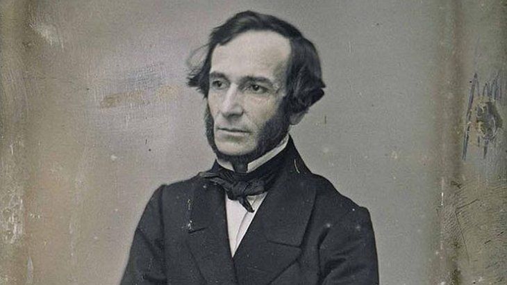 Daguerrotipo de Juan Bautista Alberdi. La foto fue tomada en Valparaiso, Chile, donde Helsby tenía su estudio (se estima que data entre 1850 y 1853).