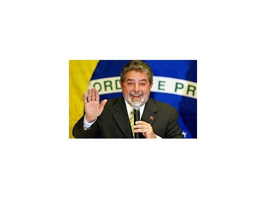 El presidente que finaliza su mandato el próximo 31 de diciembre dejo la puerta abierta para volver a ejercer en 2014