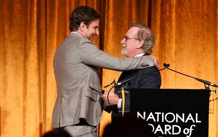 Bradley Cooper protagonizará una película de Steven Spielberg.