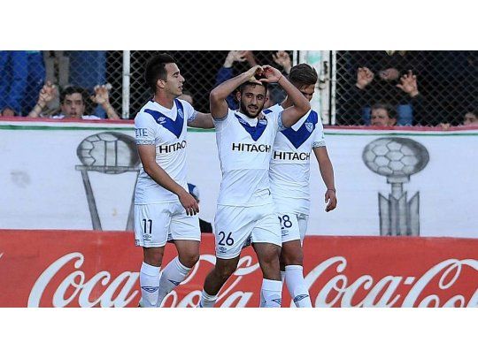 Vélez volvió al triunfo de la mano de su nueva figura