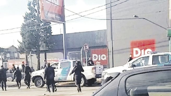 Escenario. Los robos en el conurbano bonaerense tuvieron su punto máximo el martes desde media tarde hasta cerca de la medianoche. Hubo casi 100 detenidos.