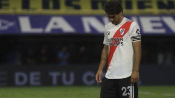 River se expone a duras sanciones de la Conmebol si no se presenta a jugar en la Copa Libertadores.