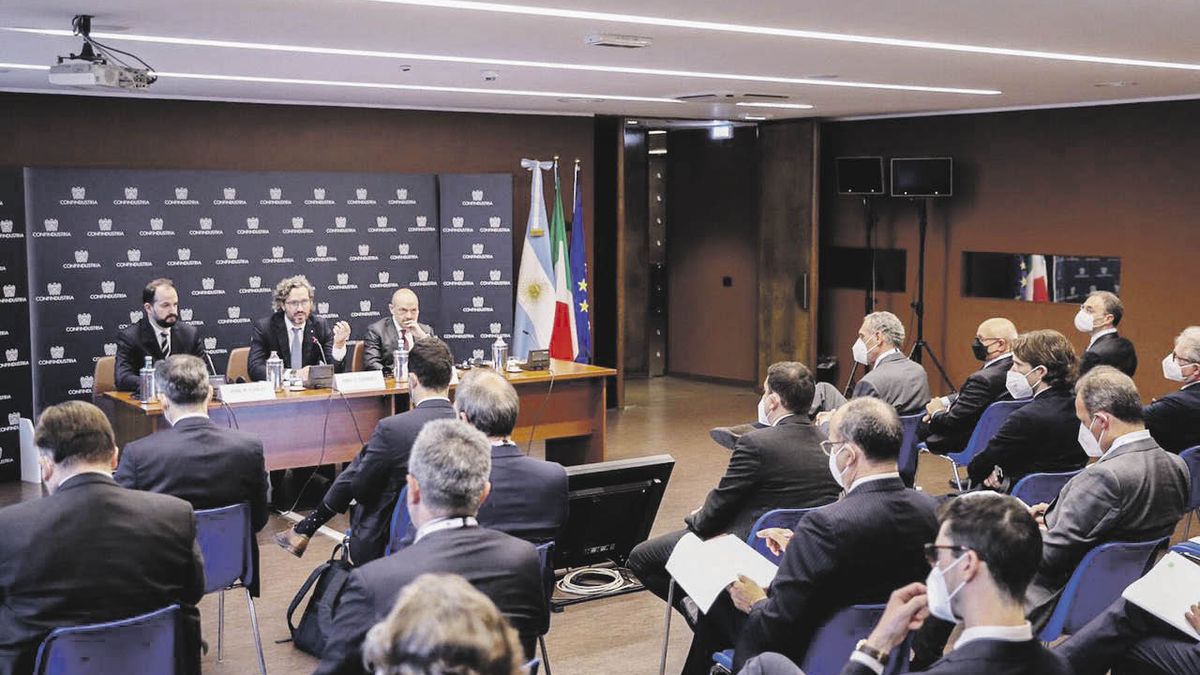 Santiago Cafiero met with Italian industrialists to speed up investment projects