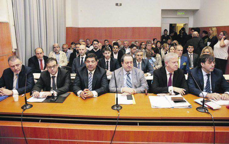 Cristóbal López, Ricardo Echegaray y Fabián De Sousa, durante una de las audiencias del juicio.&nbsp;