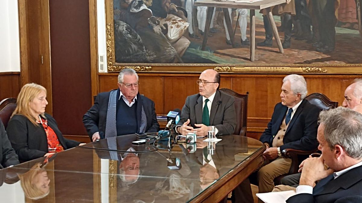 What does the Pact for the Homeland promoted by the Chamber of Commerce propose?