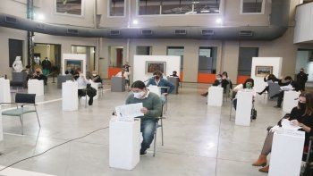 En acción. El HCD de Avellaneda volvió a sesionar por pedido de la oposición. El lugar elegido fue el Centro Municipal de Arte.