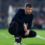 Tras dejar anticipadamente Cruz Azul y fracasar en Porto y Botafogo, Martín Anselmi suena fuerte para volver a la Liga MX. Tras dejar anticipadamente Cruz Azul y fracasar en Porto y Botafogo, Martín Anselmi suena fuerte para volver a la Liga MX.