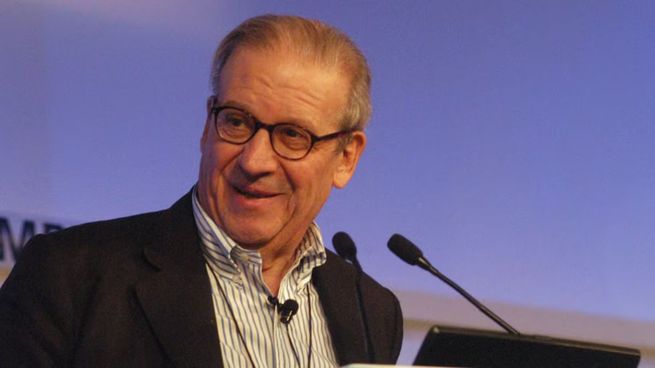 Pescarmona formuló una presentación a través de la cual hizo saber que se le ha diagnosticado con “una enfermedad neurodegenerativa progresiva e irreversible reconocida como demencia tipo alzheimer atípica en estadio moderado a severo”.