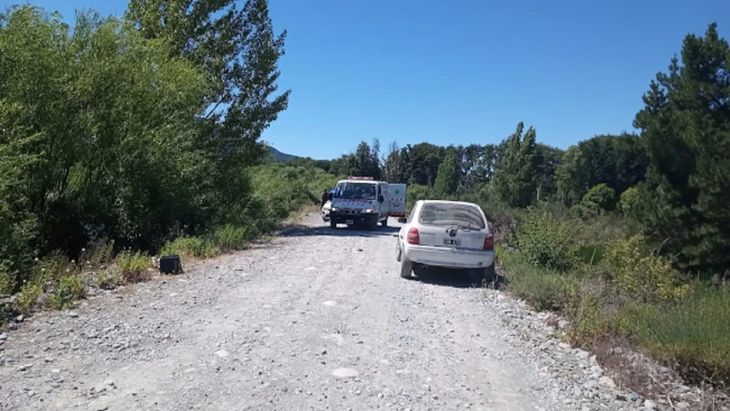 Una mujer murió ahogada en un río tras salvar a sus hijos. Una mujer murió ahogada en un río tras salvar a sus hijos.