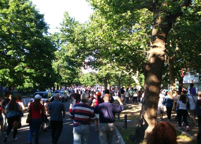 La convocatoria se hizo sentir en el Obelisco, el parque Lezama, en Mar del Plata, Mendoza, La Plata, entre otras ciudades del todo el país.