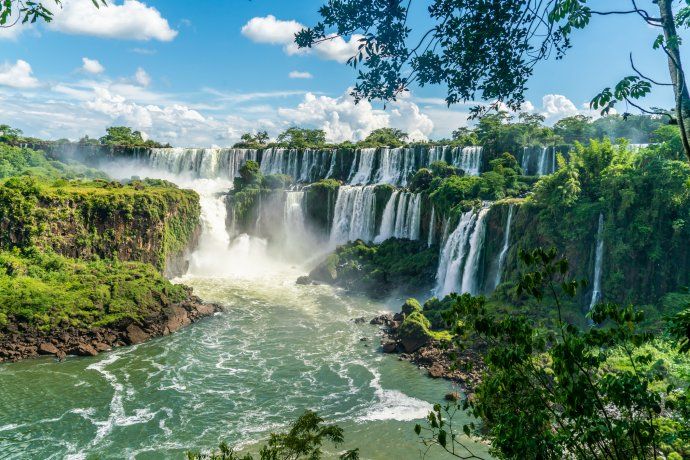 La Cataratas del Iguazú son una de las 7 Maravillas Naturales del Mundo.