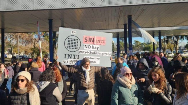 El objetivo de la medida es visibilizar el rechazo al decreto impulsado por el Ministerio de Desregulación.