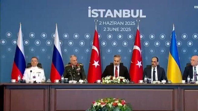 Los encuentros entre los diplomáticos se están llevando a cabo en Estambul.