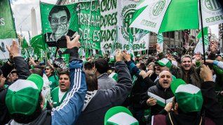 Trabajadores estatales denuncian una caída histórica en el poder adquisitivo. Trabajadores estatales denuncian una caída histórica en el poder adquisitivo.