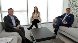 El director general de Providencia Seguros, Lisandro López y el gerente general de Afianzadora Latinoamericana, Mariano Nimo en el primer panel. El director general de Providencia Seguros, Lisandro López y el gerente general de Afianzadora Latinoamericana, Mariano Nimo en el primer panel.