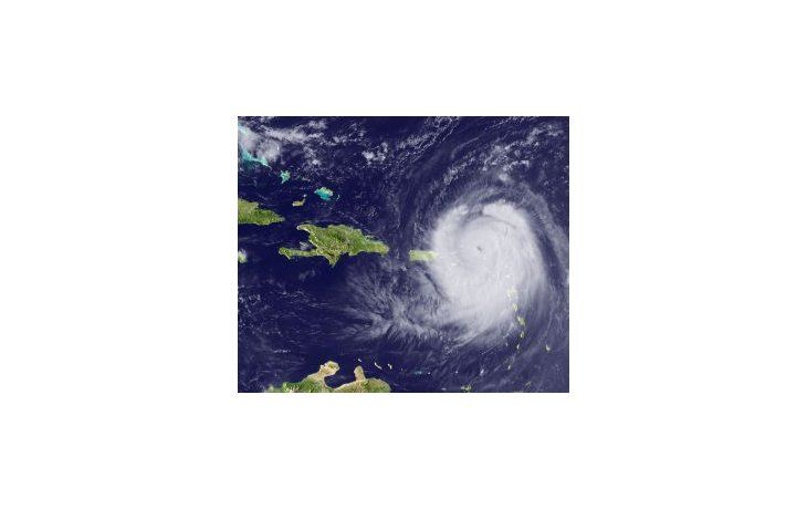 Imagen satelital del Huracán Earl.