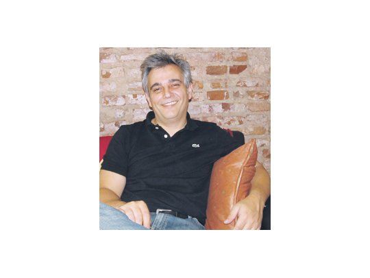 Con «Ronda de perdedores», Jorge Luis Saldaña se impuso en el Premio Internacional Norma de Literatura Infantil y Juvenil.
