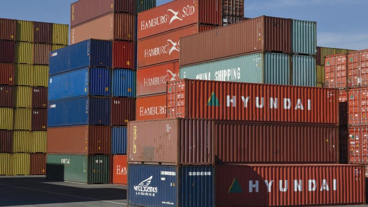 The US companies require Argentina to eliminate structural barriers