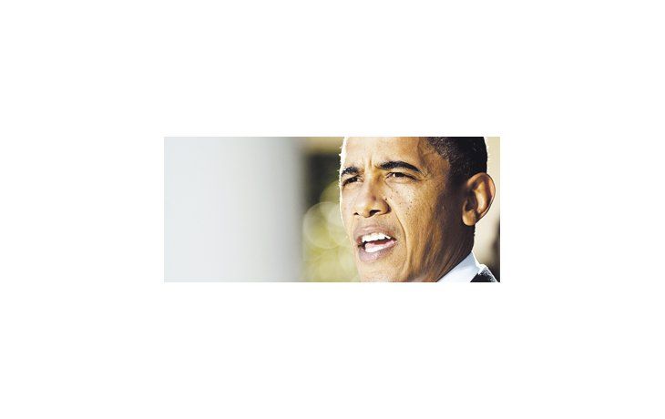 Barack Obama habló ayer con estudiantes universitarios en los jardines de la Casa Blanca. Su imagen positiva es de sólo el 43%. El panorama no es alentador para la segunda mitad del mandato del demócrata.