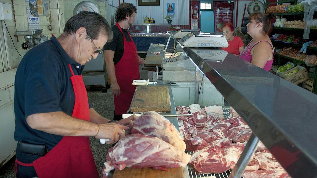 They warn that more than a quarter of the price of bread, meat and milk are taxes