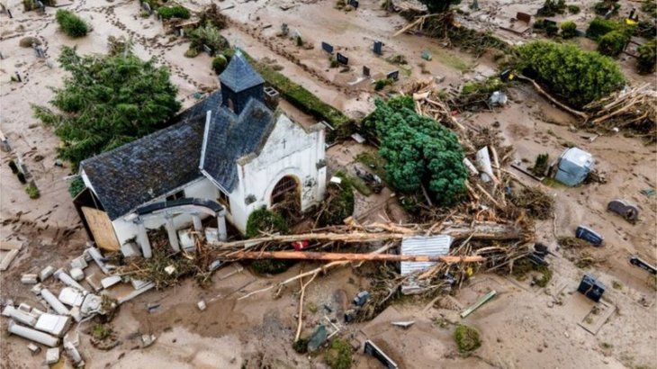 150 muertos y 1000 desaparecidos por las inundaciones en Europa