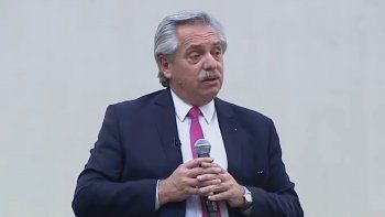 fmi: alberto suma apoyo empresario y sostiene cumbre con gobernadores