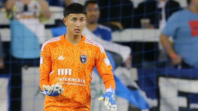 Emmanuel Ochoa, el guardametas de 19 años, joya de México y de la MLS, que pretende fichar las Aguilas y Chivas.