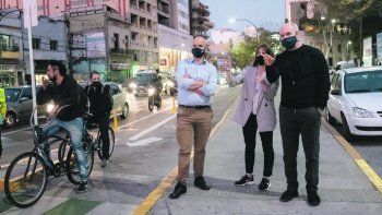 Bici. Horacio. R. Larreta y el secretario de Transporte, Juan José Mendez, recorrieron nuevas ciclovías que se están construyendo en avenidas porteñas.