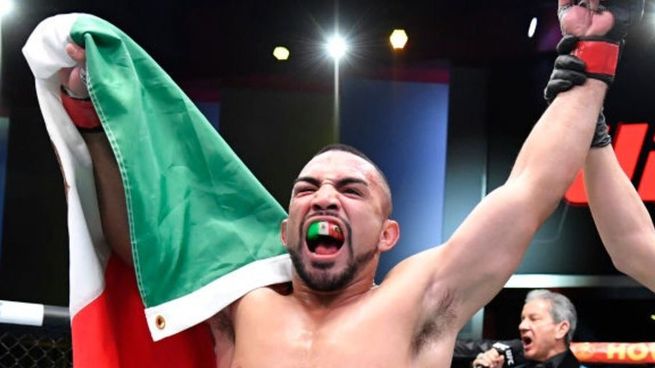 El mexicano Rafa García logra su tercera victoria consecutiva en UFC Las Vegas 116 por decisión unánime ante el estadounidense Alexander Hernández.