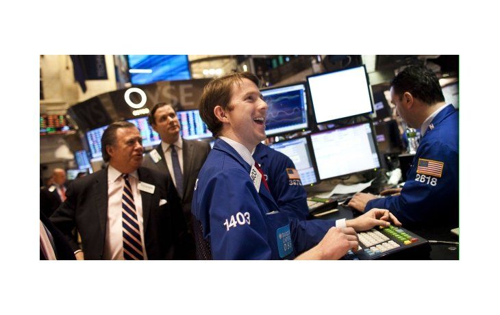 Wall St. trepó 2,1% tras sólido dato de empleo en EEUU