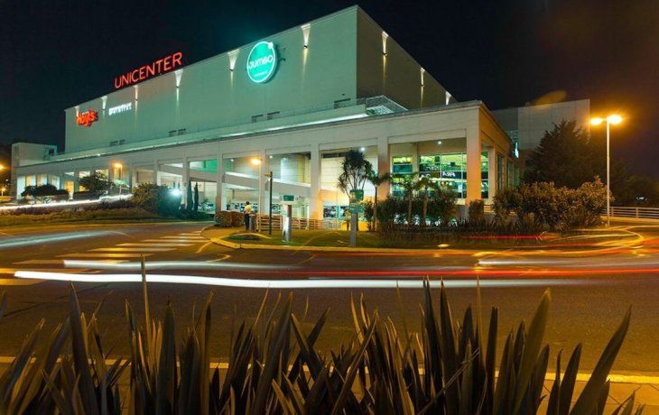 Evacuaron shopping Unicenter por segunda amenaza de bomba en dos días
