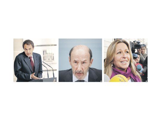 Complicado por una severa crisis, José Luis Rodríguez Zapatero impuso cambios drásticos en su gabinete. El veterano socialista Alfredo Pérez Rubalcaba será su «número dos», y Trinidad Jiménez, una conocedora de América Latina, su nueva canciller.